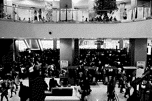 image of a crowded mall in Manila